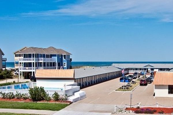 Dolphin Oceanfront Motel (Nags Head)
